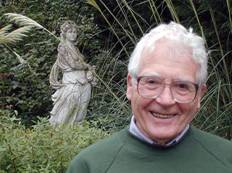 James Lovelock (Gaia).jpg